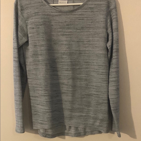 Columbia - Gray Long Sleeve Top Men’s Small - 17”inch PTP - Picture 3 of 7